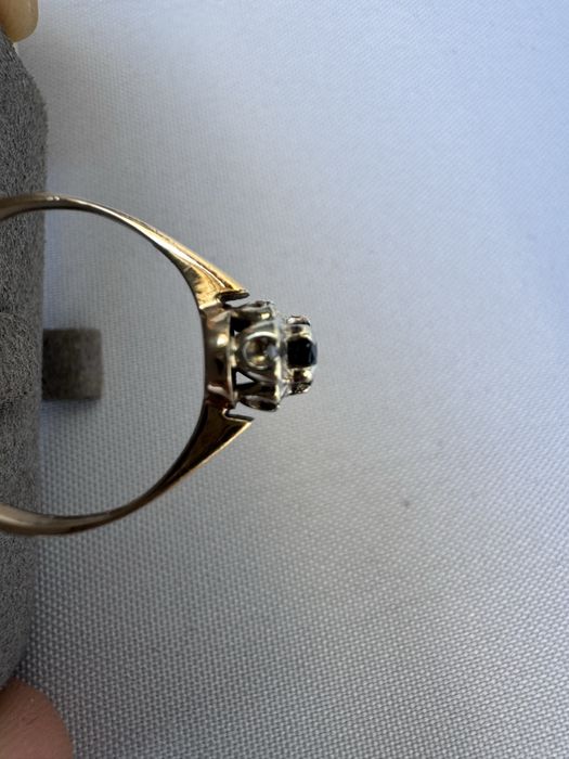 Inel aur 9 k, safir si diamante