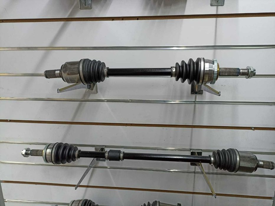 Привод в сборе гранаты на Mazda 3