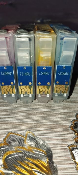 Перезаправляемий картридж