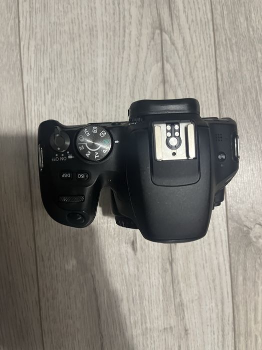 Aparat foto Canon 200D + obiectiv 18-55 mm