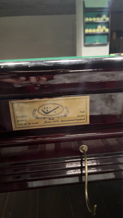 Биллиярдный стол