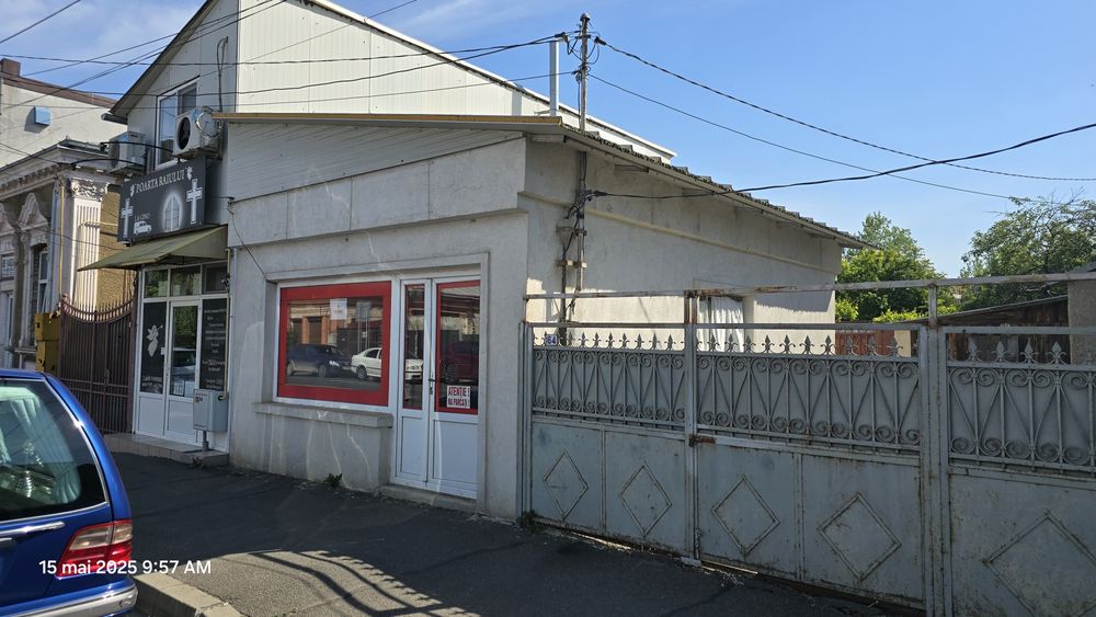 De închiriat spațiu comercial