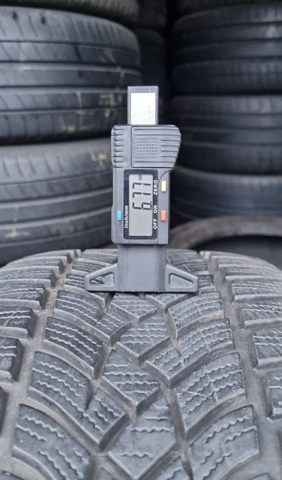 2 Anvelope Good Year 225 45 R18 M/S (iarnă) RUN-FLAT Impecabile.