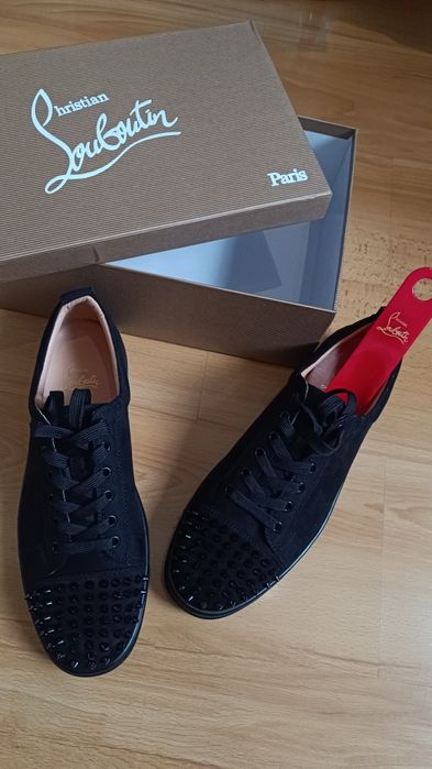 Christian Louboutin обувки