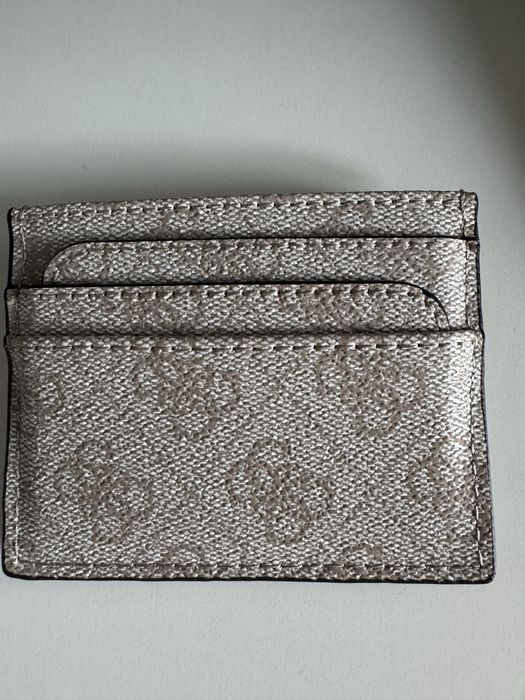 Guess Портмоне и Картхолдър