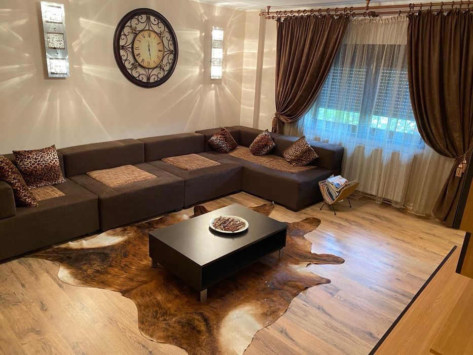 Apartament 3 camere vanzare