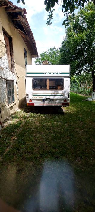 Продавам Каравана