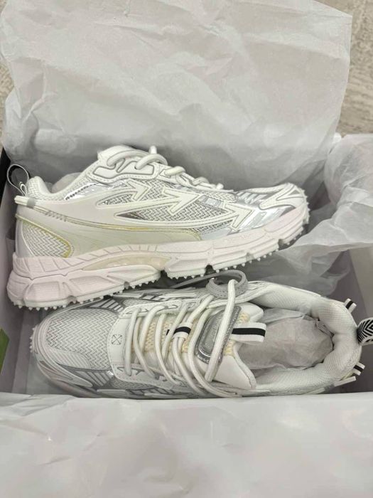 Кроссовки off white