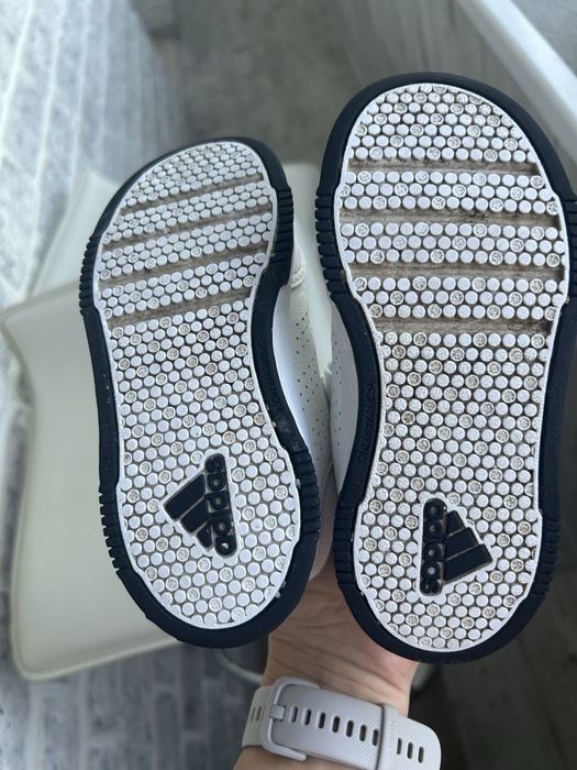 Adidas , 26,5номер