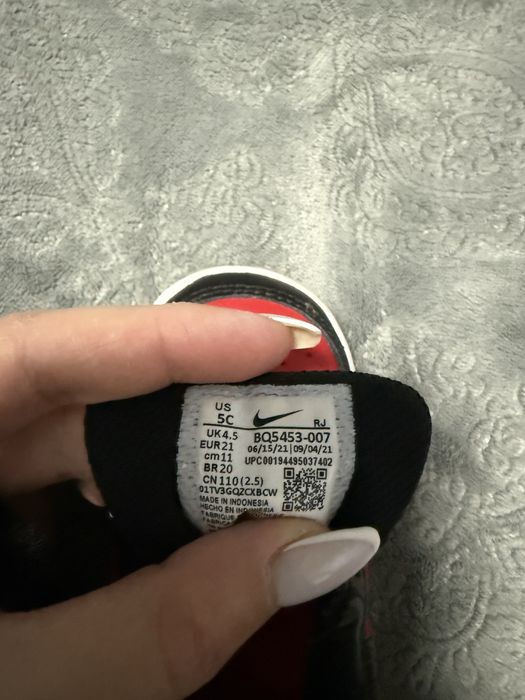 Маратонки Nike 21 размер