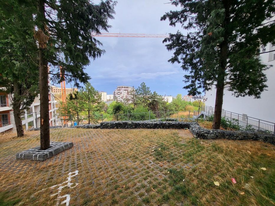 Продава се Тристаен апартамент в Стара Загора, Три чучура - север - 89 кв.м за 1057 €/кв.м - Снимка #12