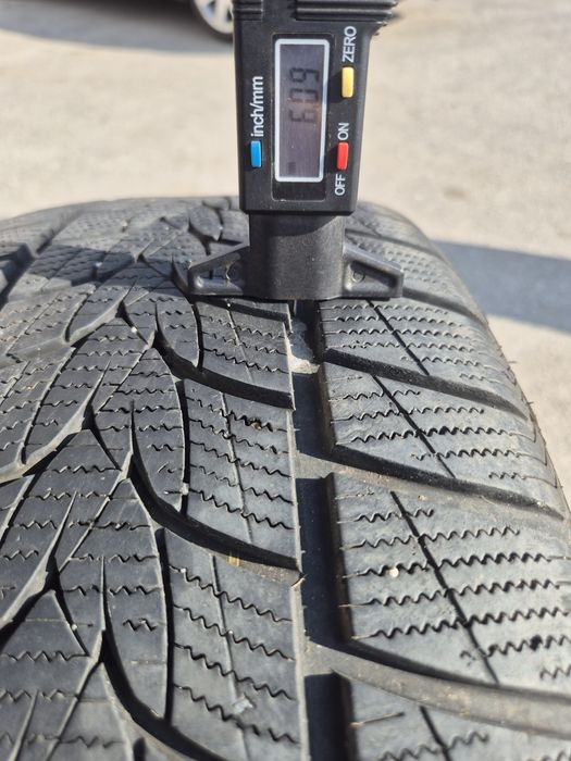 2бр. 235/45/19 Imperial гуми зимни