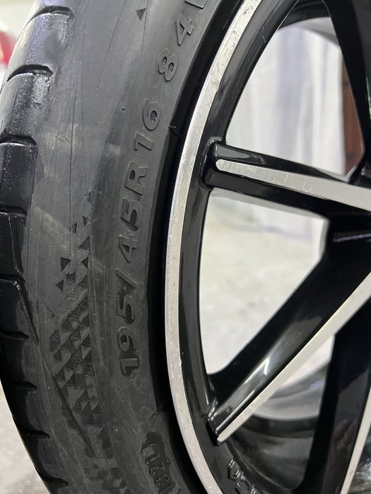 195/45:16 vossen