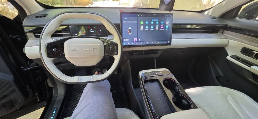 Продаётся автомобиль Jetour Dashing.