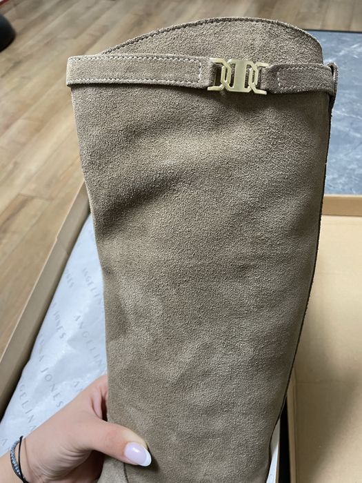 Ботуши от велур. Номер 40