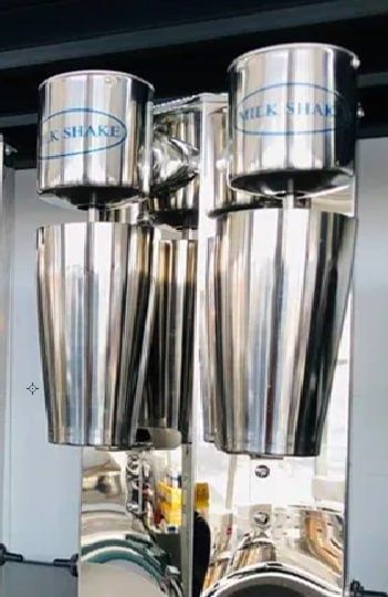 kokteyl aparat .