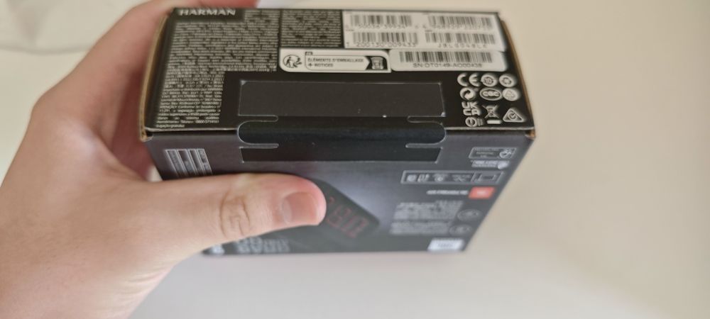 Противная колонка JBL GO4