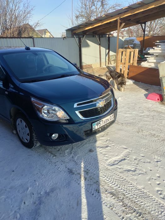 Шевроле Кобальт продам