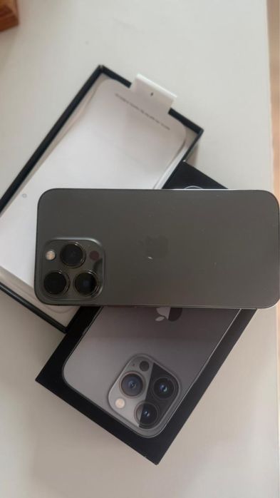 Продам айфон 13 pro