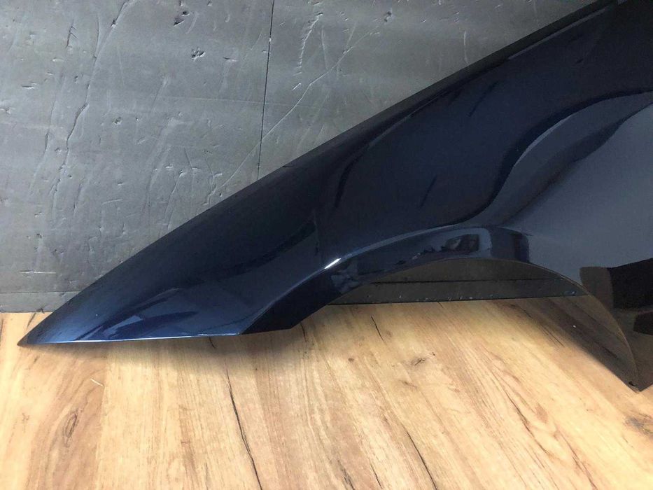 Aripa Fata Stanga BMW E90 E91 An 2005-2008 (A35 (Albastru))