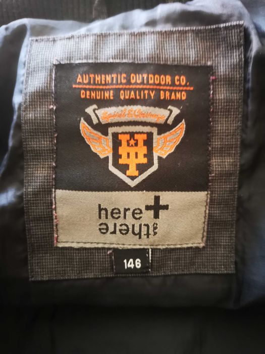 Geaca iarna copii - model baieti C&A marimea 146