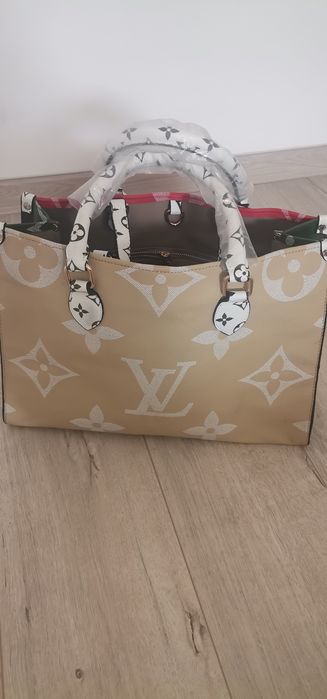 Дамска чанта Louis Vuitton