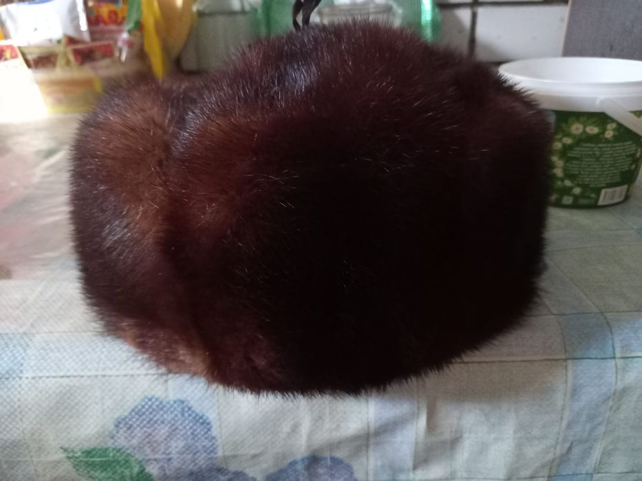 Продаю шапки норковые