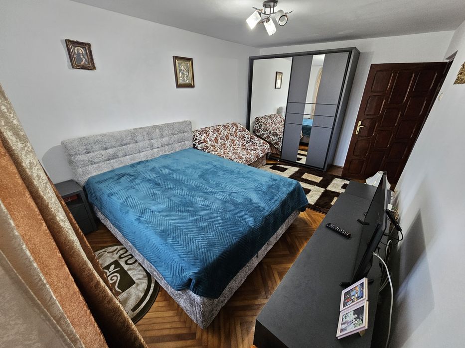 Casa de vanzare la sat