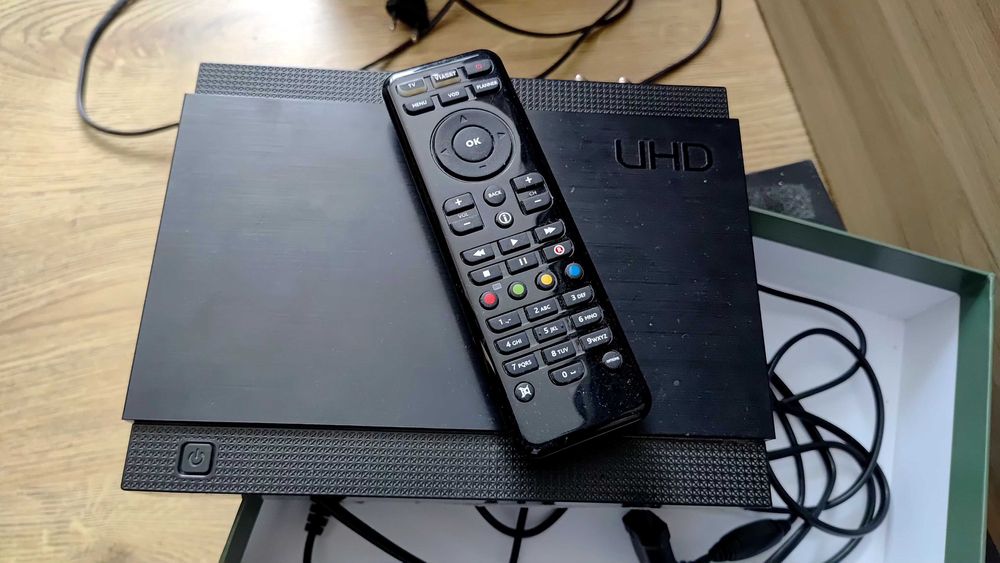 4k Сателитен приемник Samsung GX-VISSJ/VIA