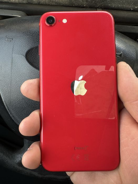 Iphone se 2020 red product