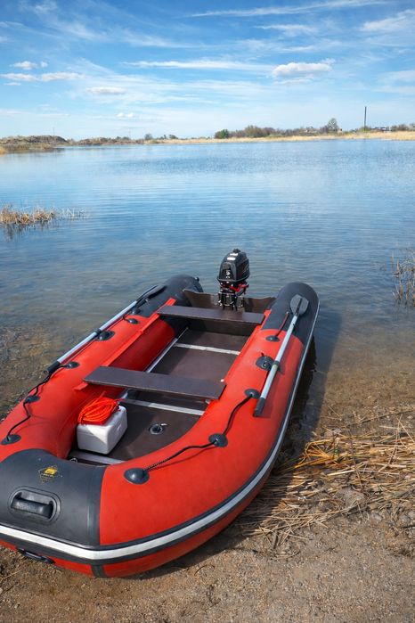 Надувная лодка Riviera Компакт 3600 СК Комби красный