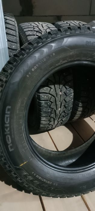 Зимние шины  на 17