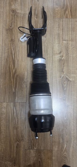 Преден амортисьор въздух Mercedes ML w164 1643204313