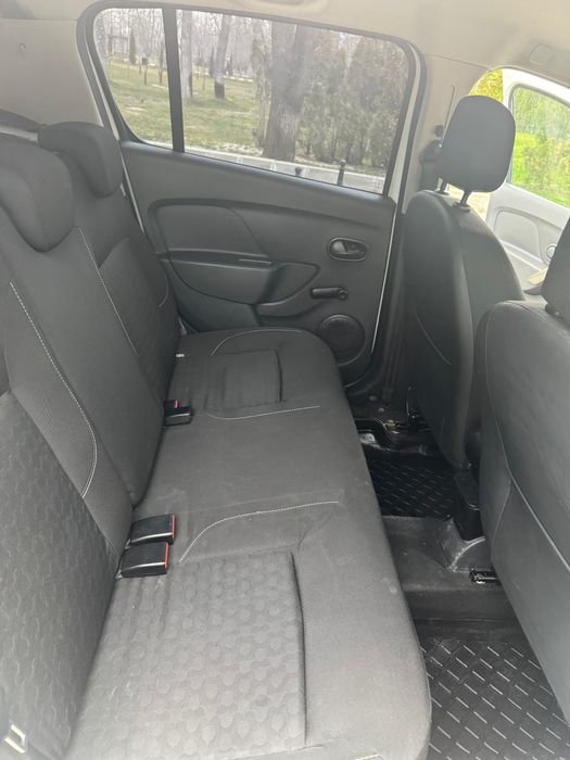 Dacia Sandero 1.5 dci 90cp 2013