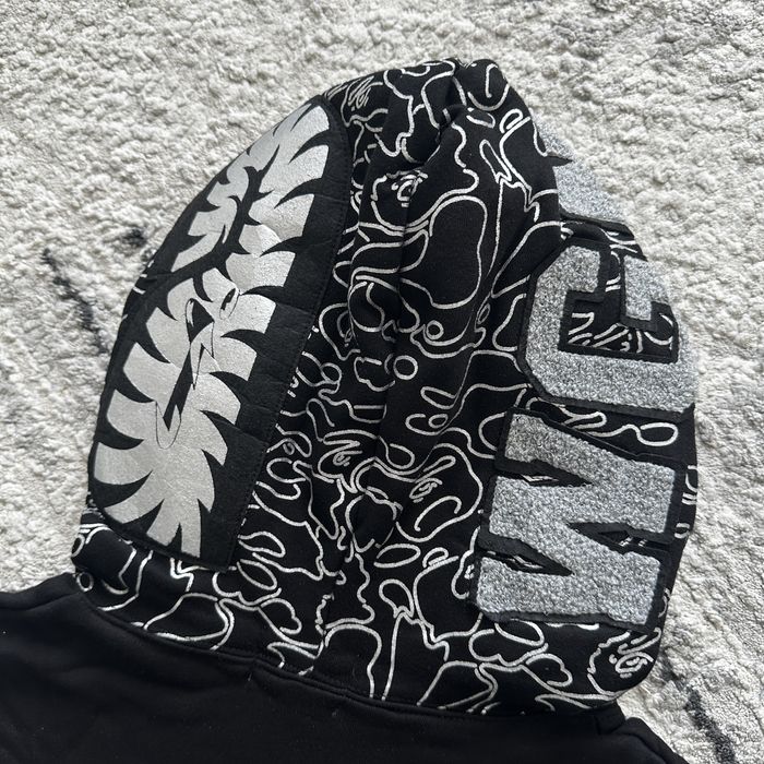 Зипка Bape Sorayama