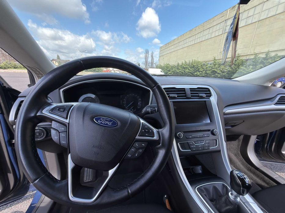 FORD Mondeo 2015 — imagine 2