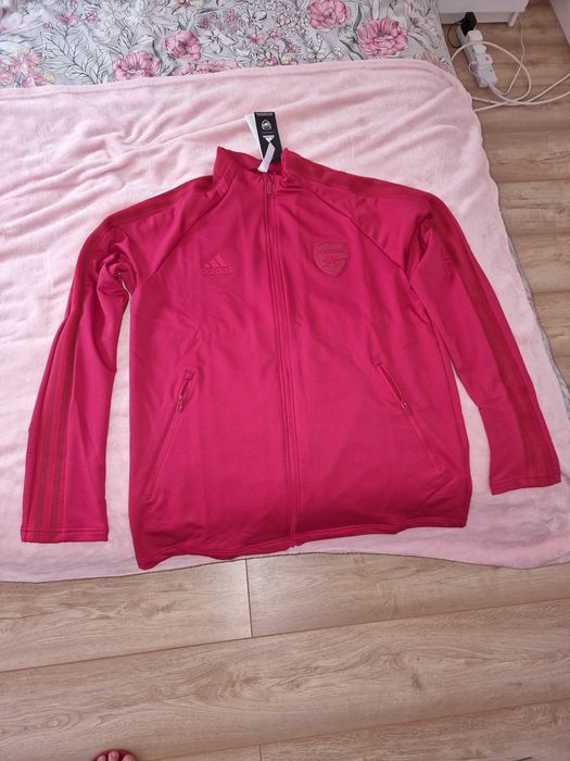 Тренировъчно горнище на Manchester united