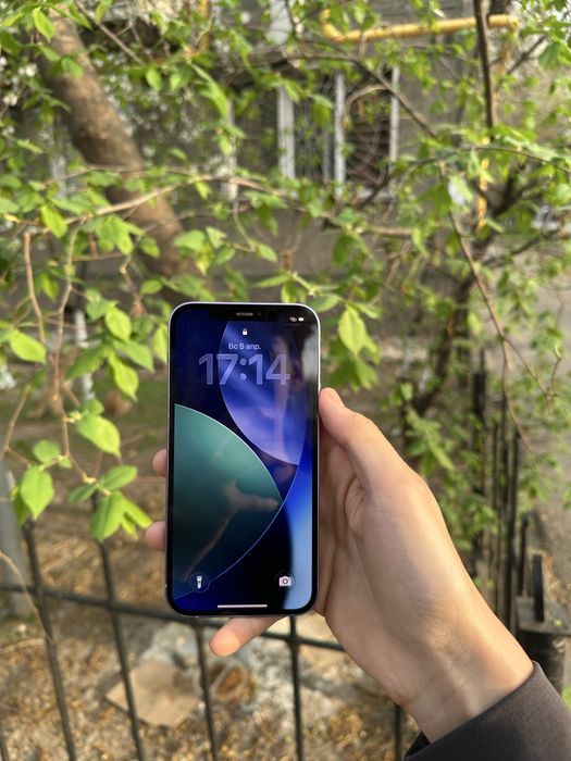 Iphone 12 128gb 75% akb