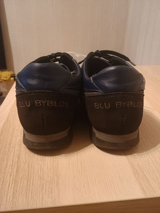 Спортно елегантни обувки