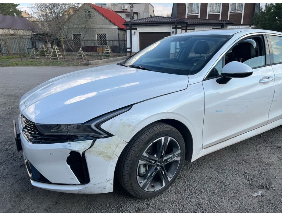 Фара левая перед