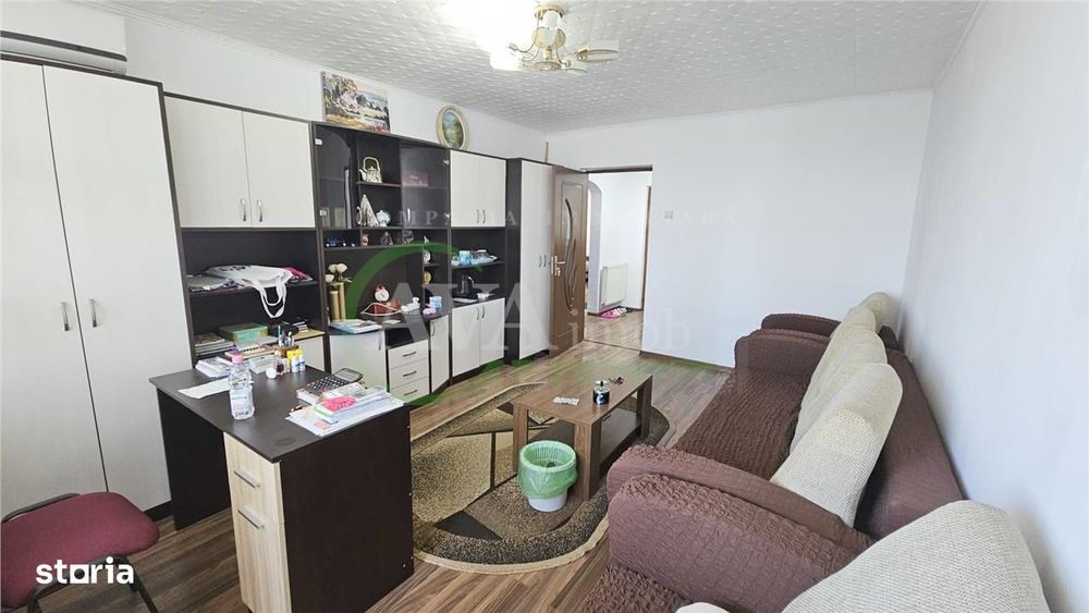 Apartament 3 decomandate, mobilat, zona Tic Tac