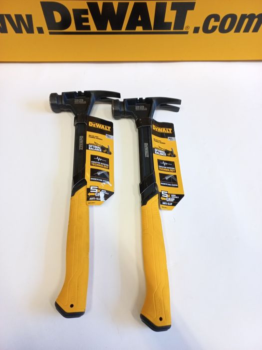 Чук DeWALT 22oz  с магнит/620гр.