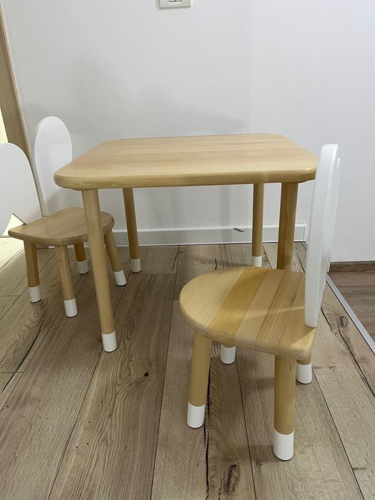 Masa cu 2 scaune iepuras