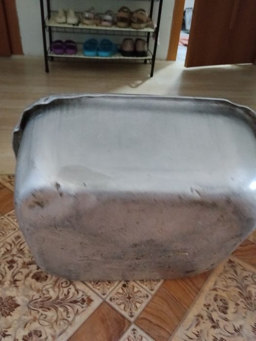 Продам дюралевую ёмкость на 10 л