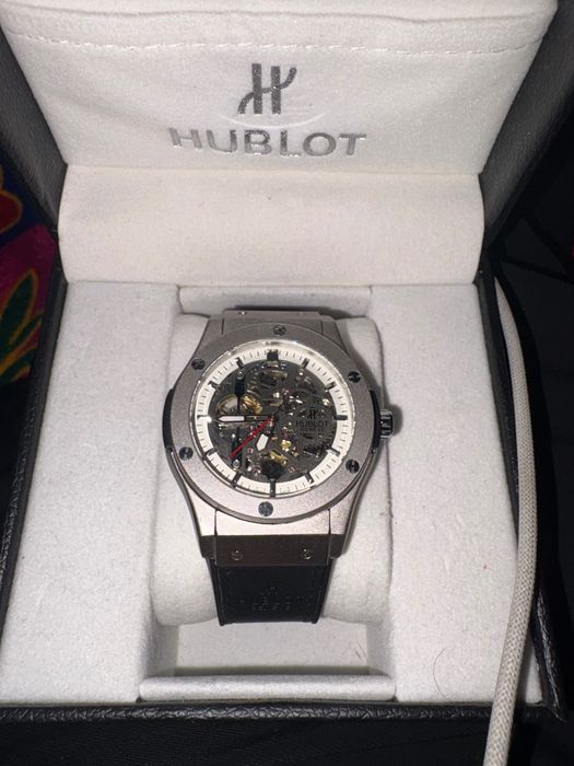 мужские часы Hublot