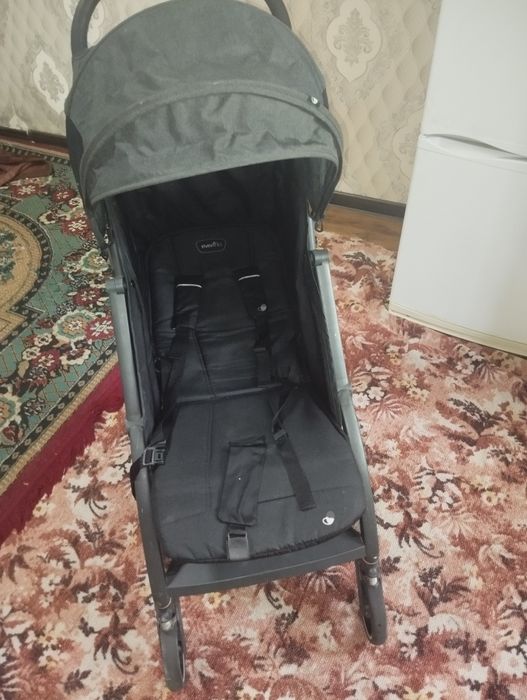 Продам коляску срочно