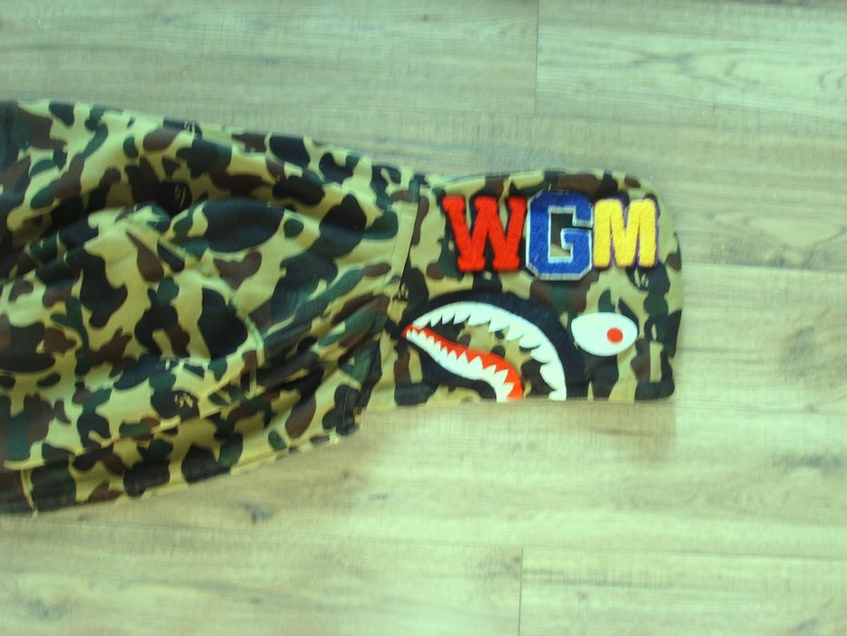 Original Bape shark
