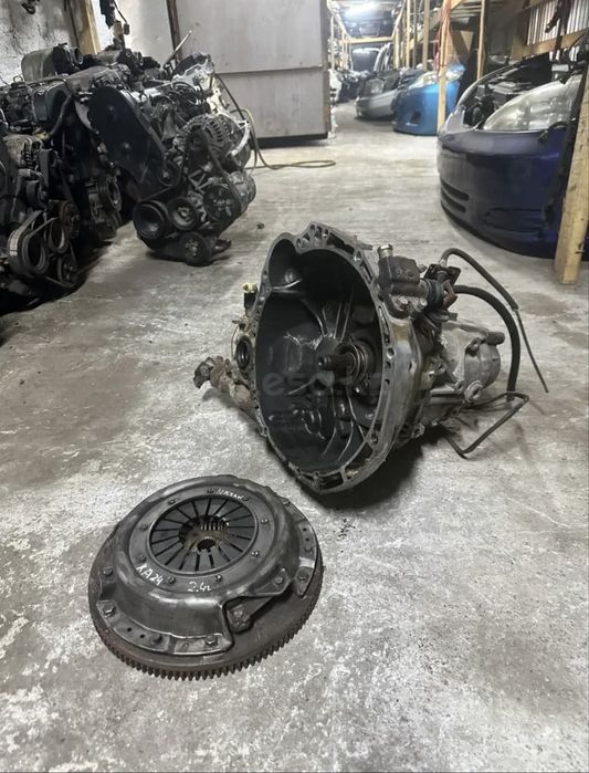 Mkpp Nissan Prairie KA24 2.4l