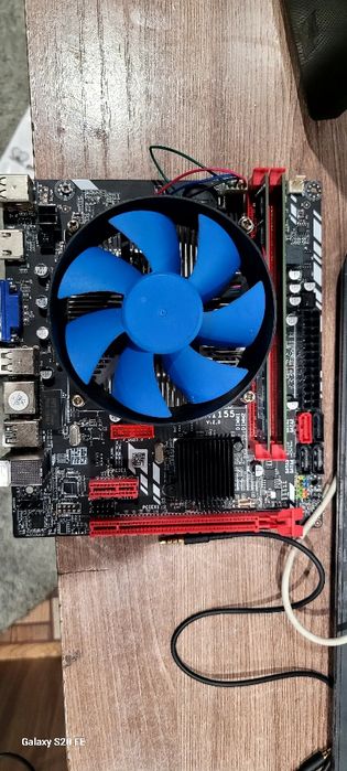 Материнская плата на 1155 совете