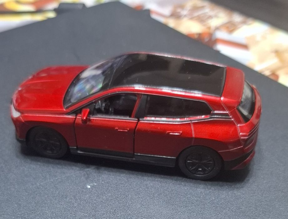 VÎND machetă BMW X1 de colecție din metal